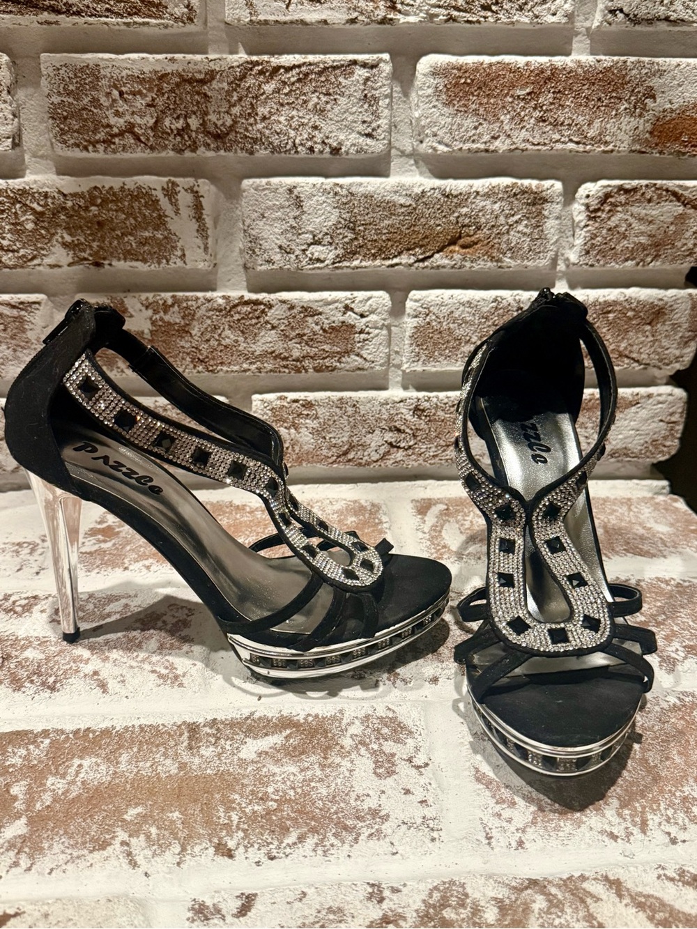 Black & Silver Rhinestone T-Strap High Heel Sandals by Pazzle. Size 7.5